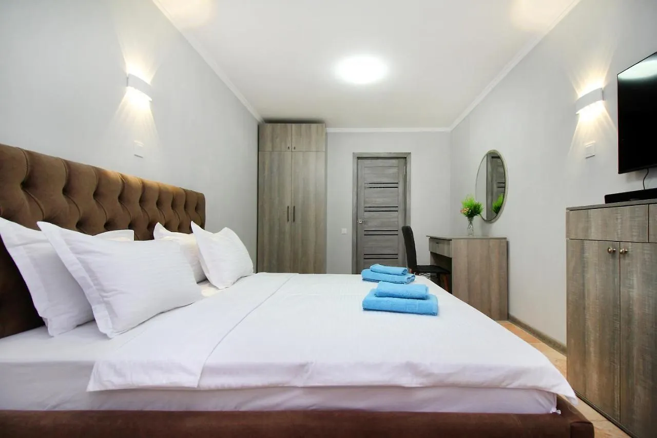 Happy And Comfortable Apartment Almaty